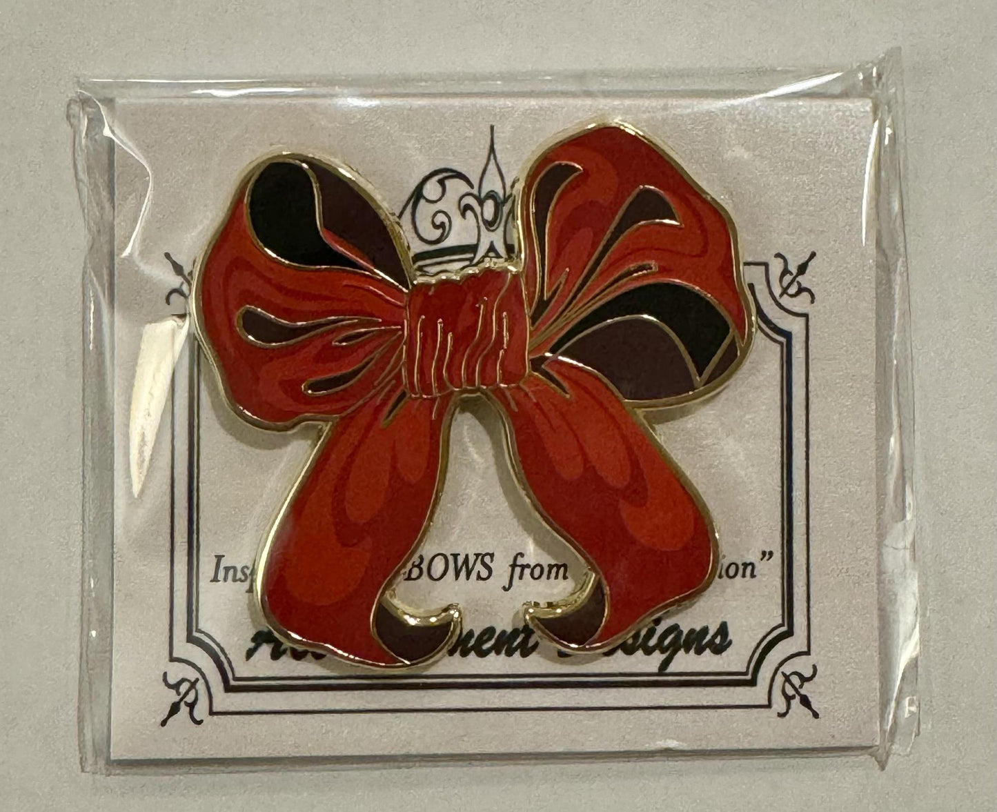 Giant Bow needle minder