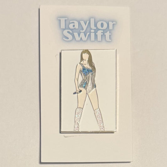 Taylor Swift needle minder