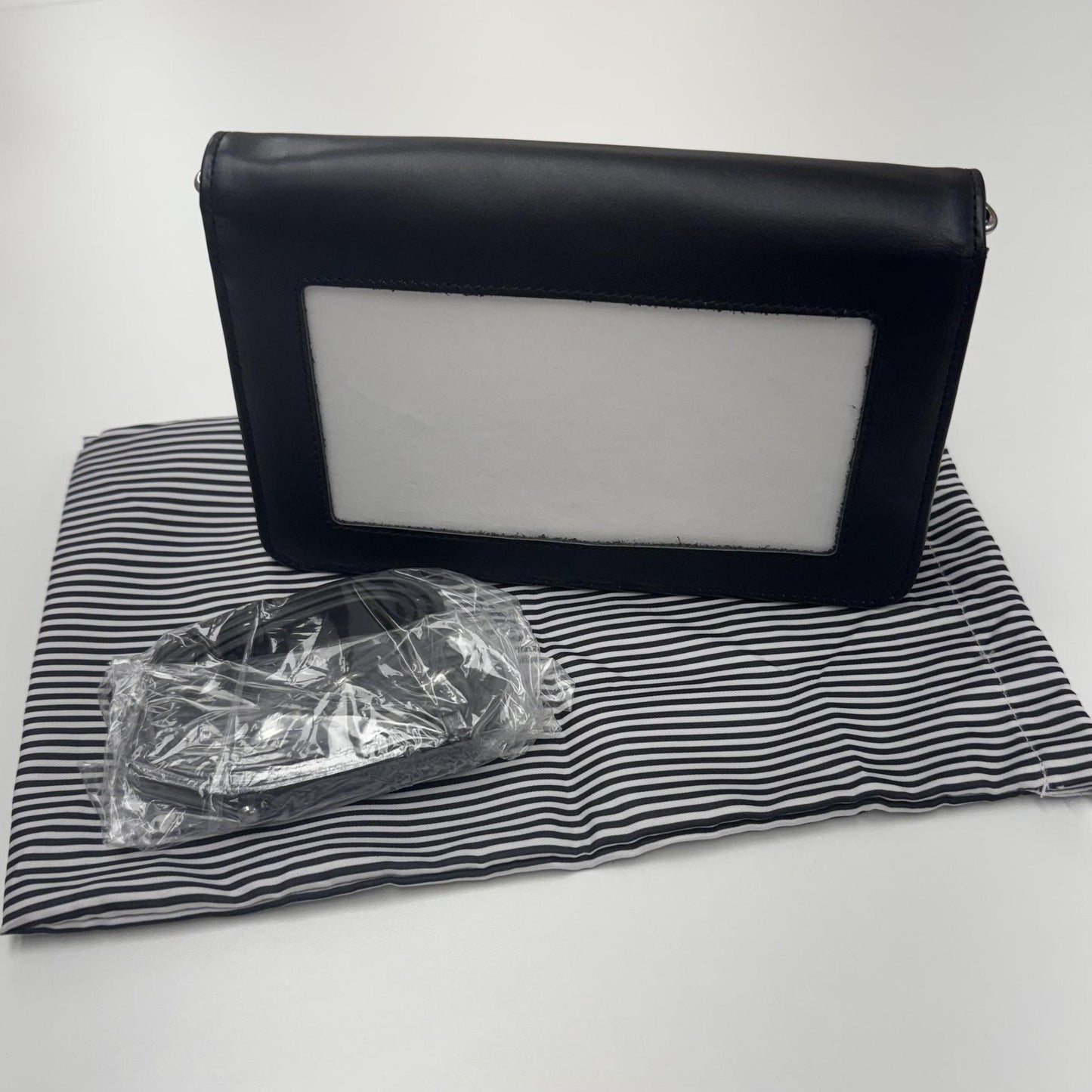 Leather Gusseted Clutch/Shoulder Bag