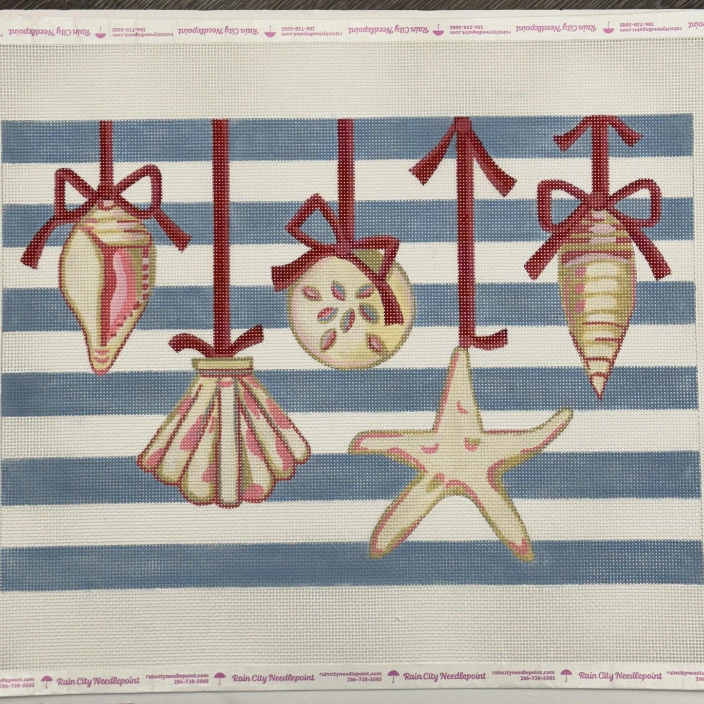 Sea Ornaments w/ Red Bows (by Alice Peterson) - 4930