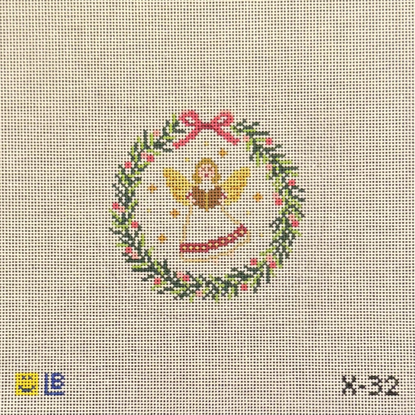 Angel w/ Songbook Wreath (by Lauren Bloch)