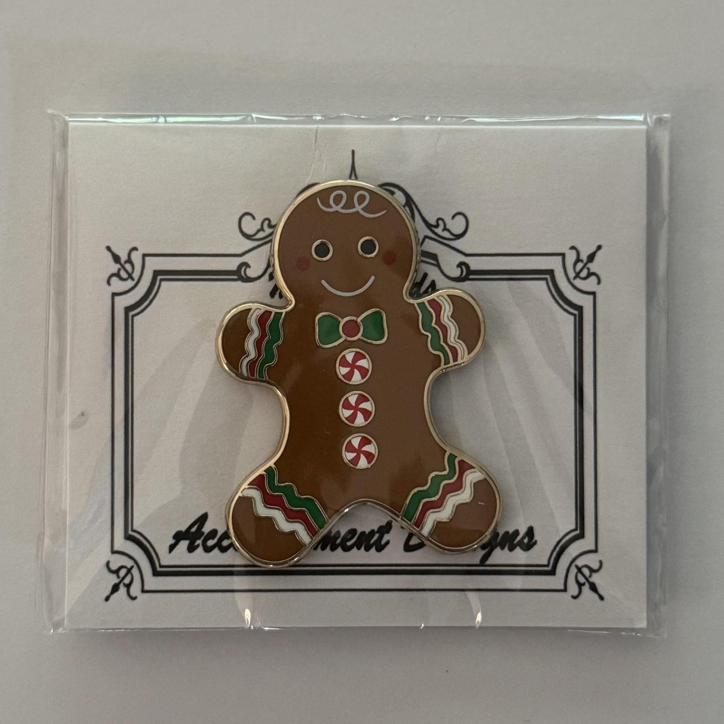 Gingerbread Cookie in Red/Green/White needle minder
