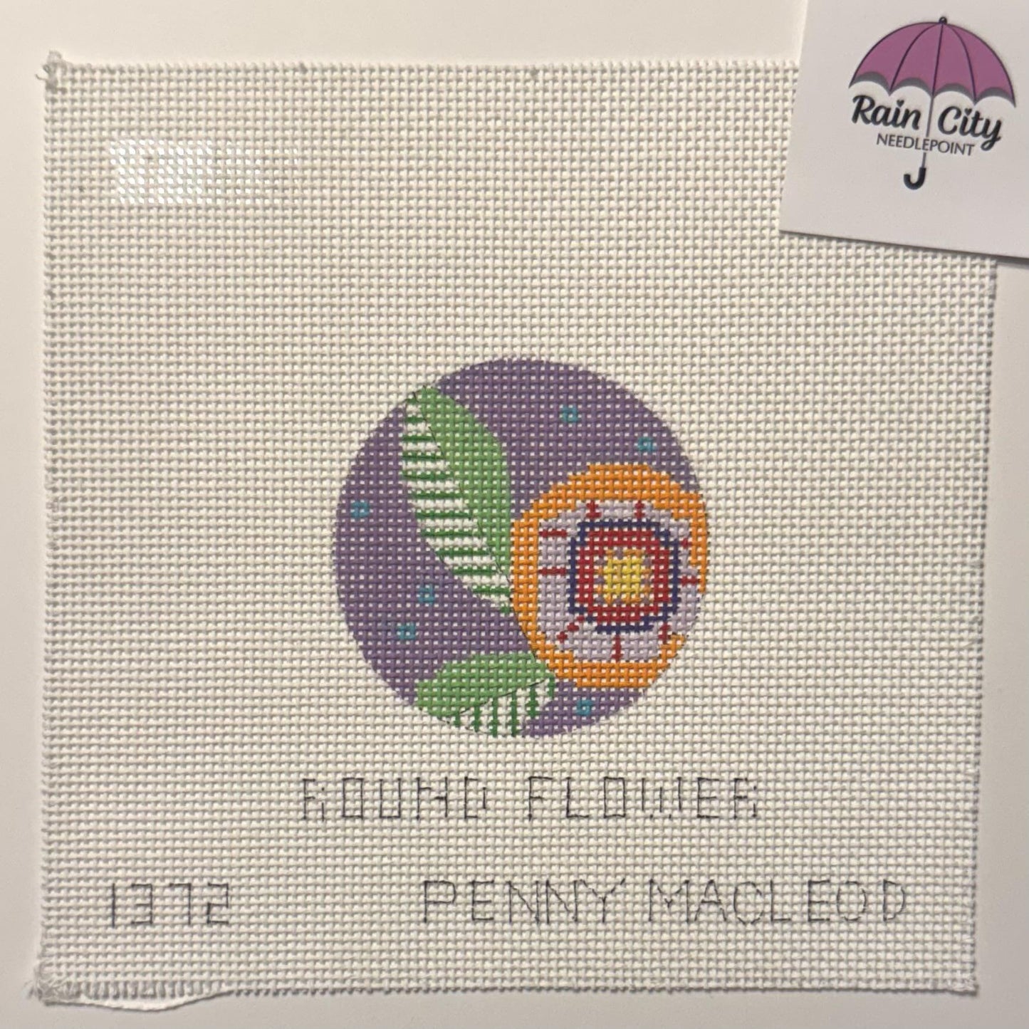 Flower Round 1372 (by Penny MacLeod)