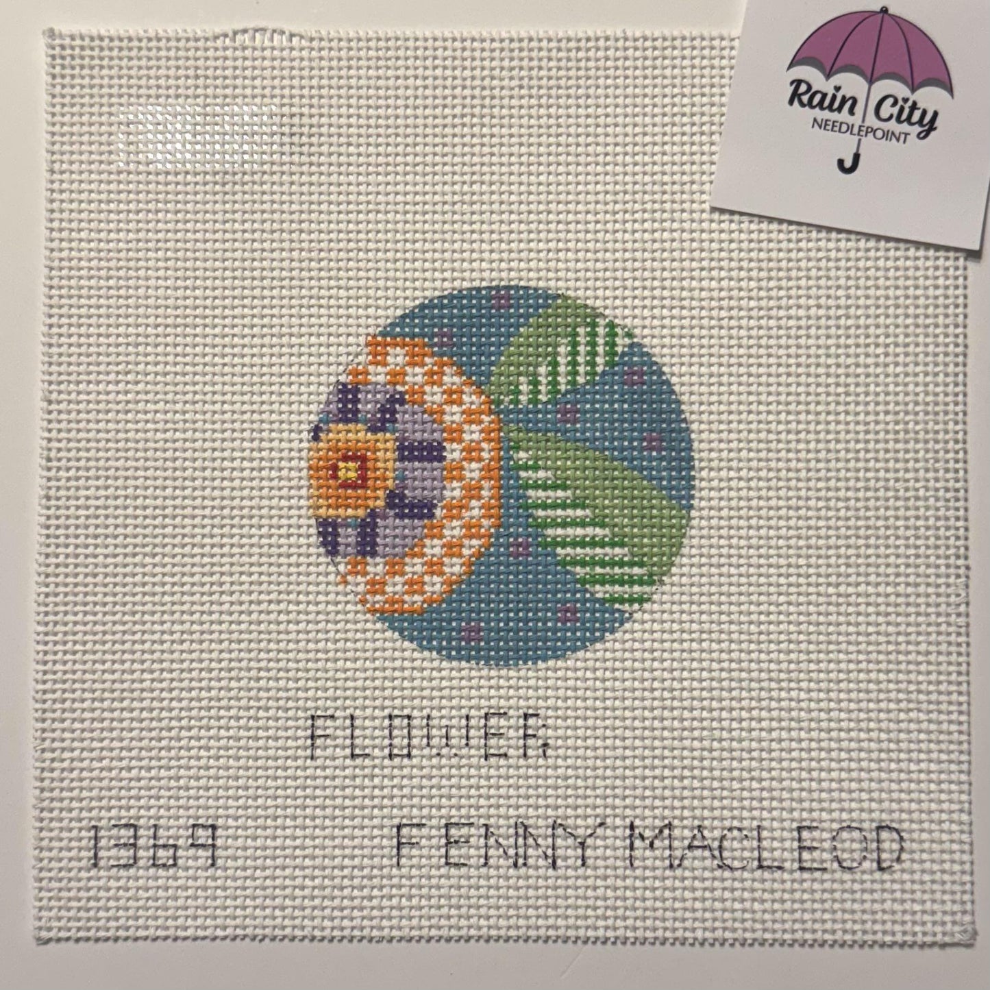 Flower Round 1369 (by Penny MacLeod)