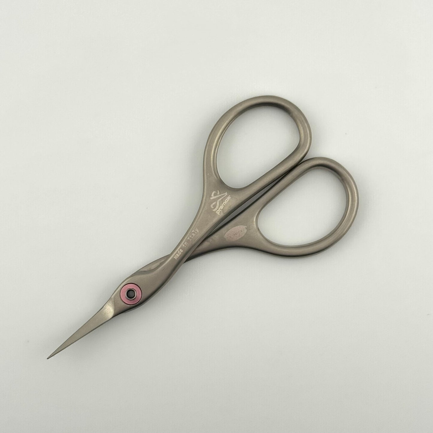 Premax 3.75" Chrome CURVED SERRATED Ring-Lock Scissors X304CS