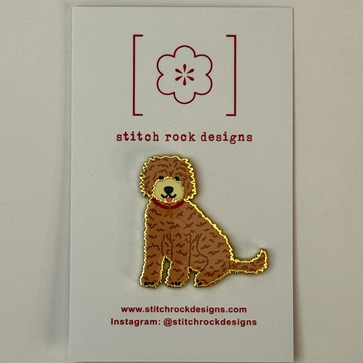 Golden Doodle Needle Minder