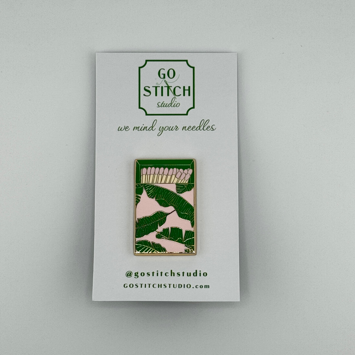 Beach Palm Matchbox Needle Minder