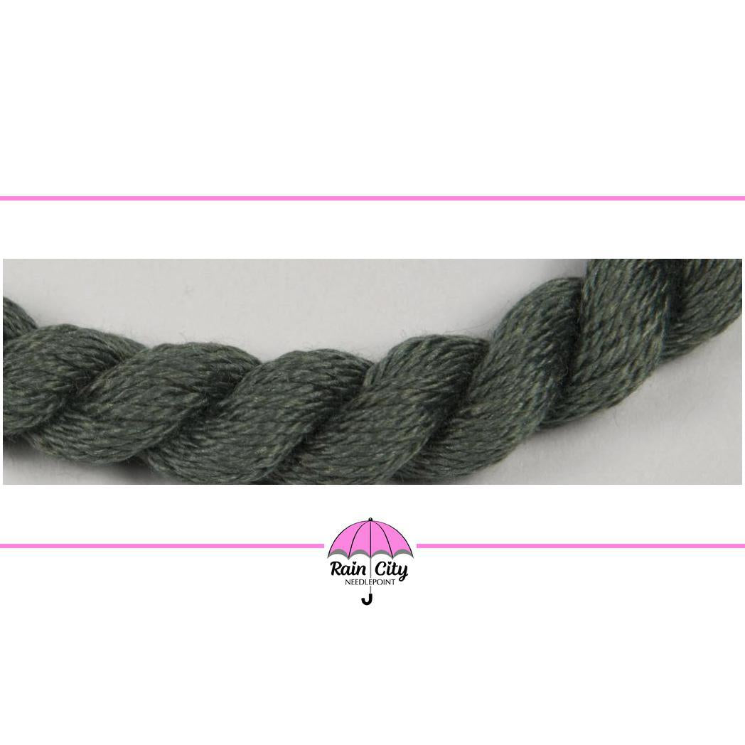 062 Spinach | Silk & Ivory