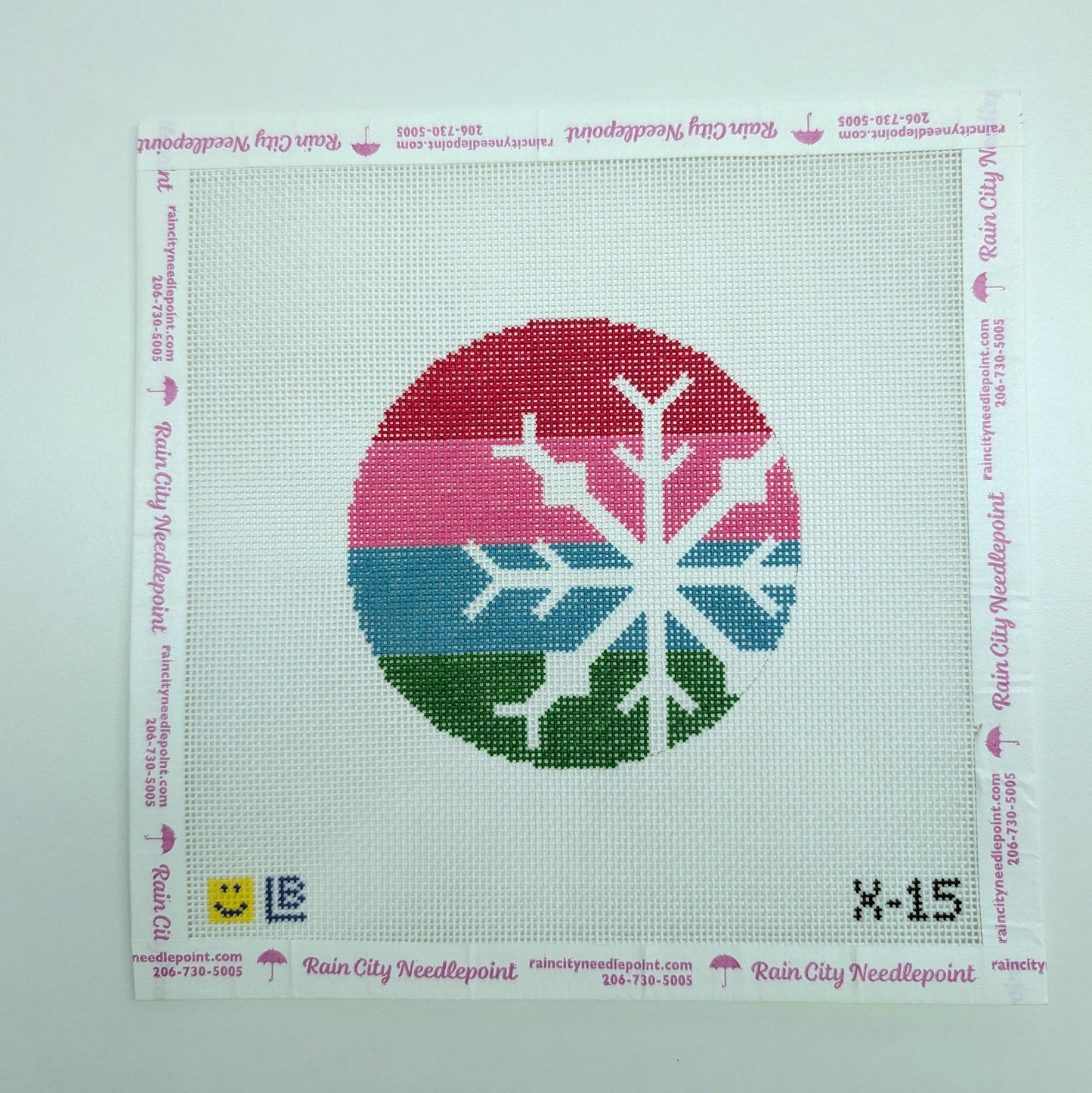 Snowflake on Stripes Round (by Lauren Bloch) X-15