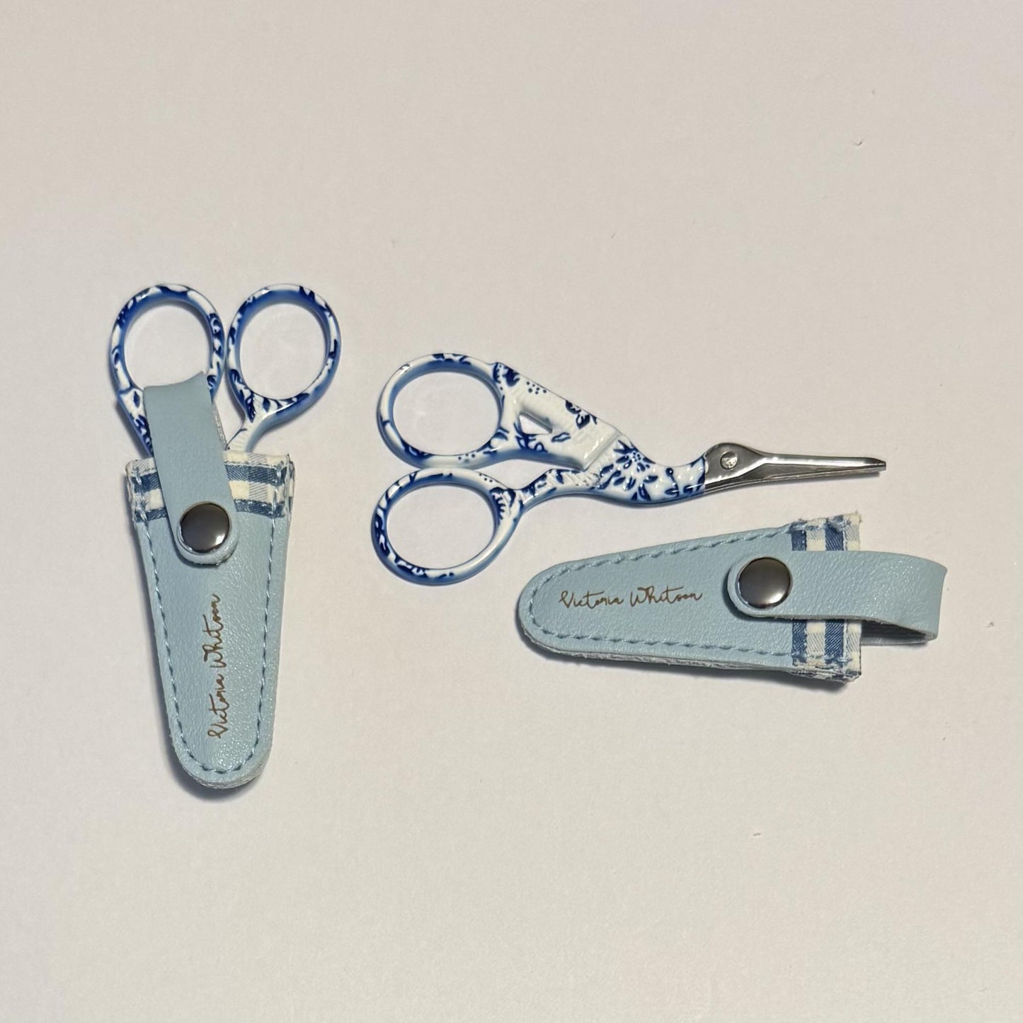 3.5" Victoria Whitson Gingham Scissors