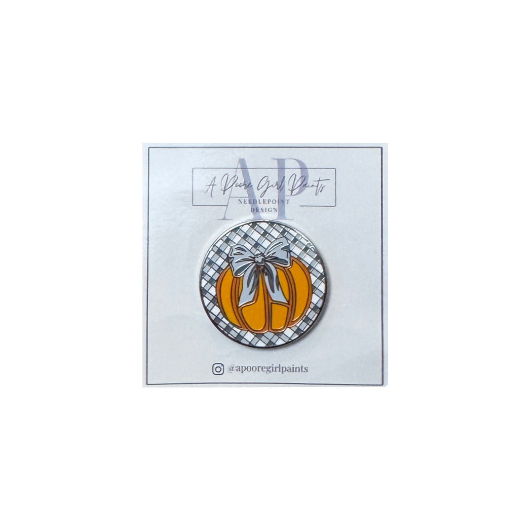 Pumpkin on Gingham Needle Minder