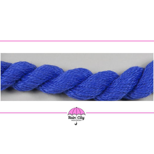 151 Bacchus | Silk & Ivory