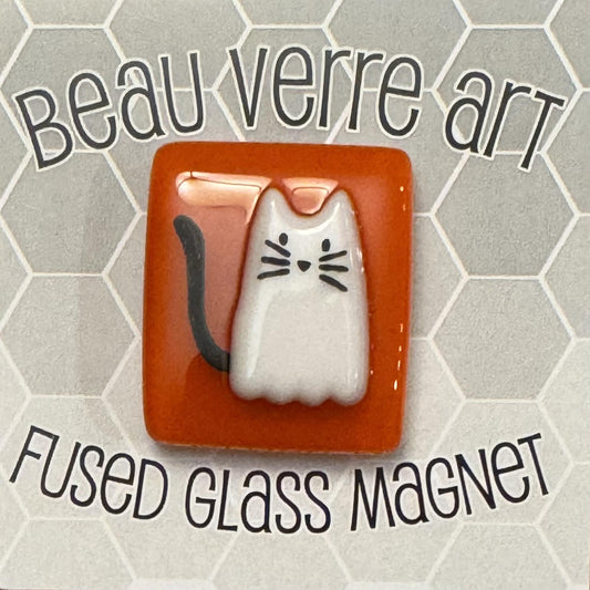 Ghost Kitty (Fused Glass) needle minder