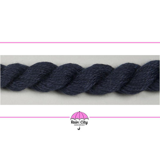 031 Midnight | Silk & Ivory