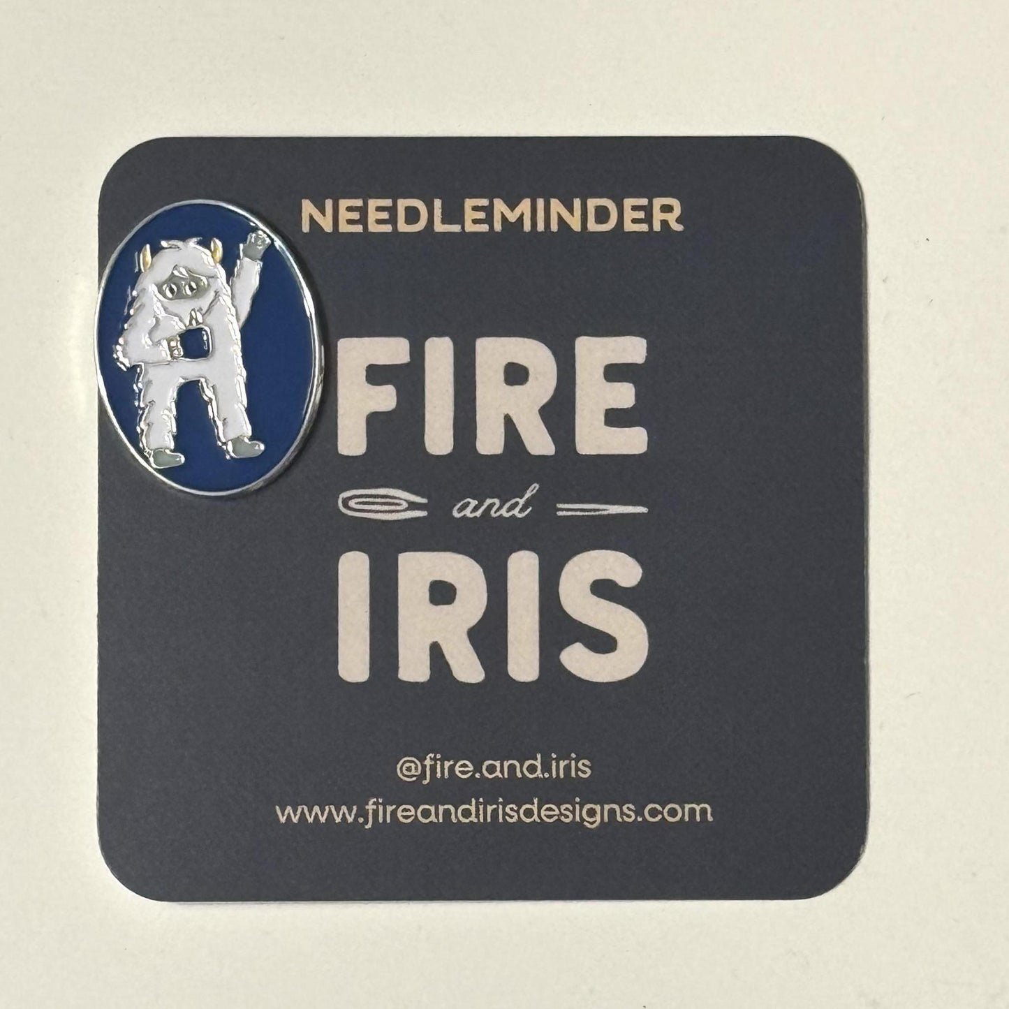 Yeti with Camping Mug (FI) needle minder