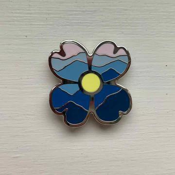 Blue Ridge Flower Needle Minder