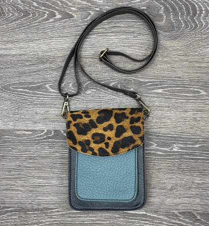 Crossbody Leather Purse (by Sew Much Fun)