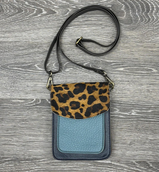 Crossbody Leather Purse (by Sew Much Fun)