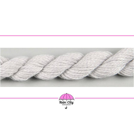 113 Pail Gray | Silk & Ivory