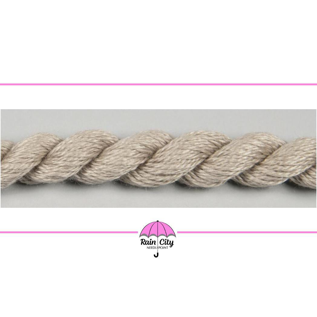 008 Taupe | Silk & Ivory