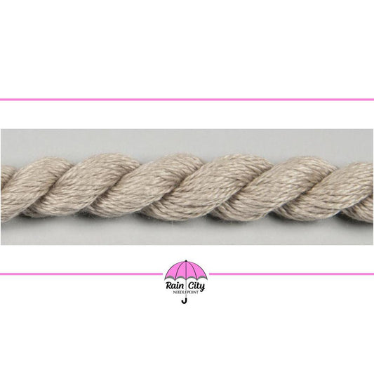 008 Taupe | Silk & Ivory