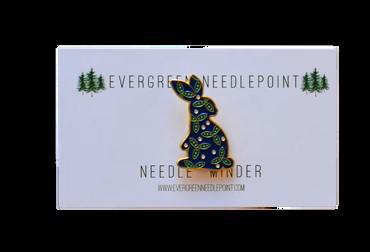Floral Vine Bunny Needle Minder