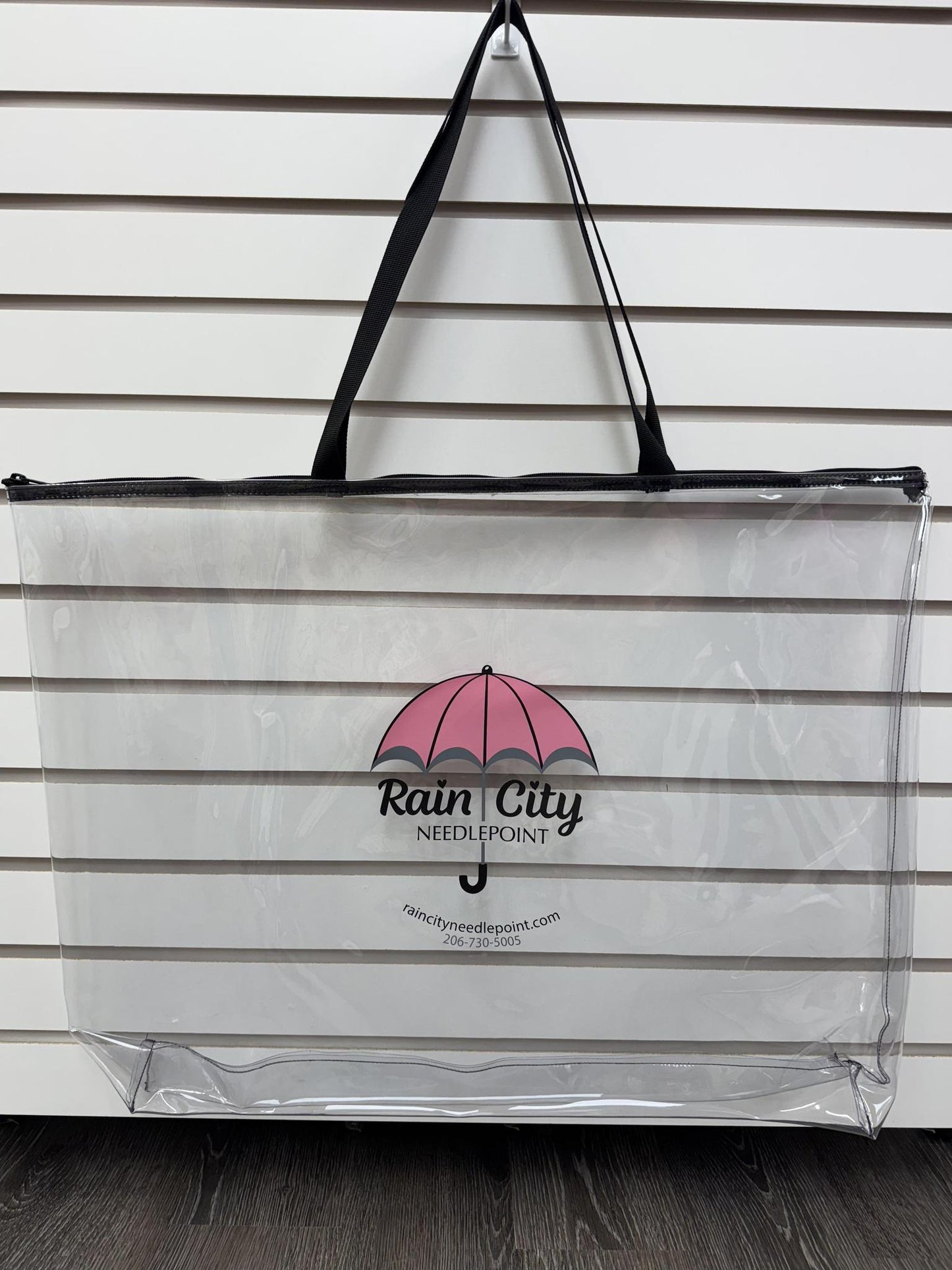Logo Tote - w/straps XL-Wide 27 x 20