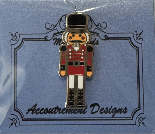 Nutcracker needle minder