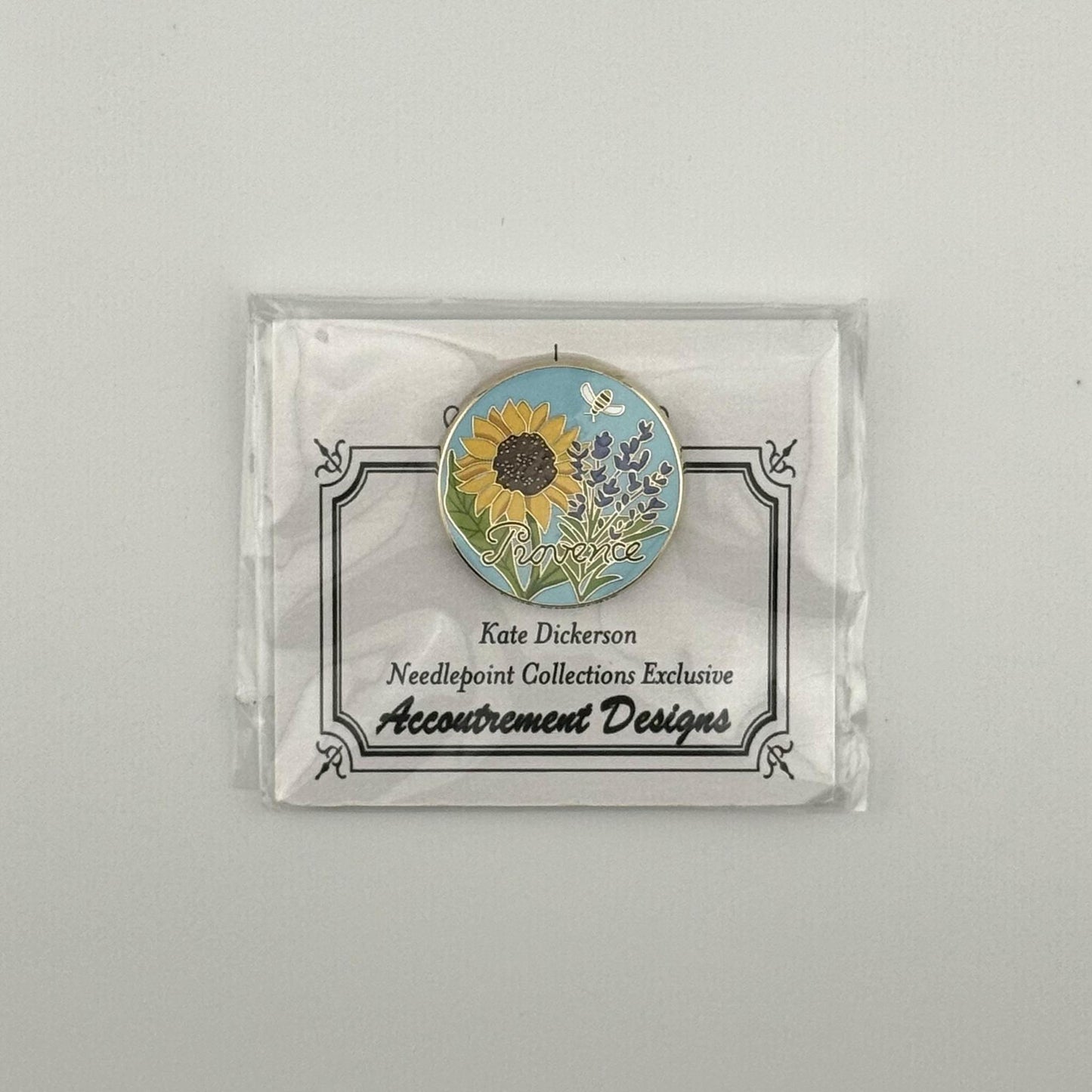 Provence needle minder