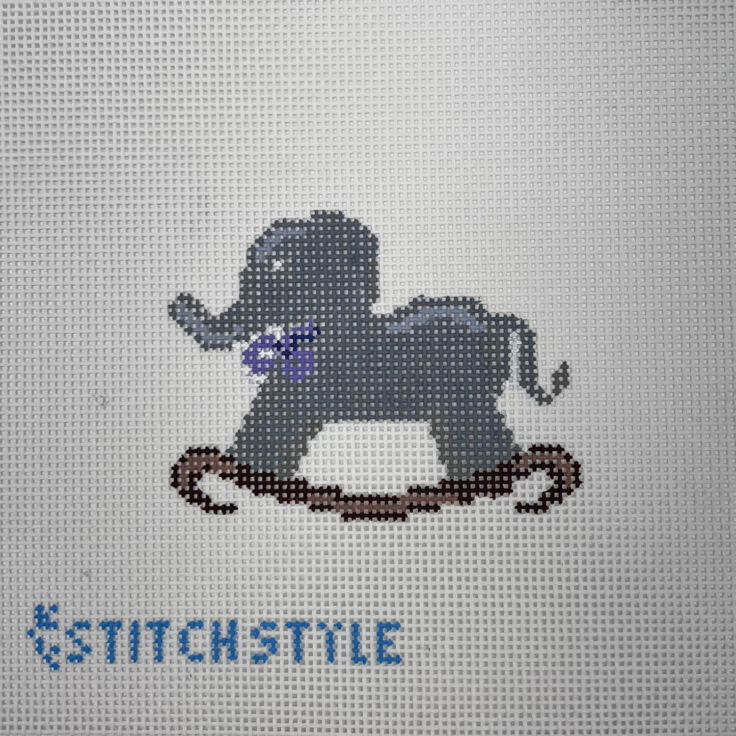 Grey Elephant Rocker 13ct