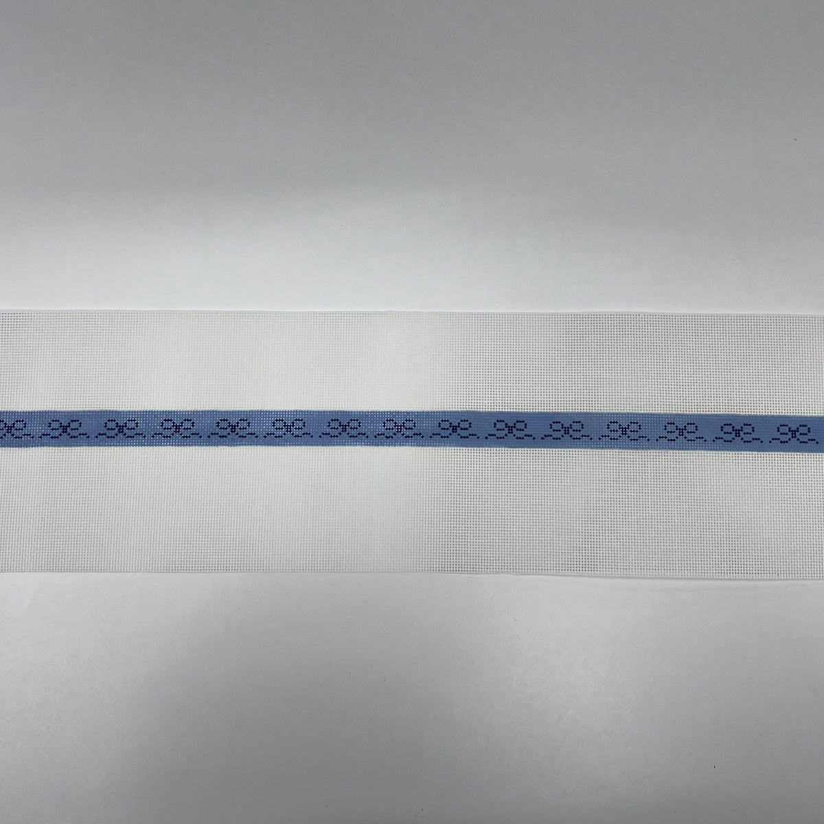 Bow Wrap Bracelet 18ct, Blue
