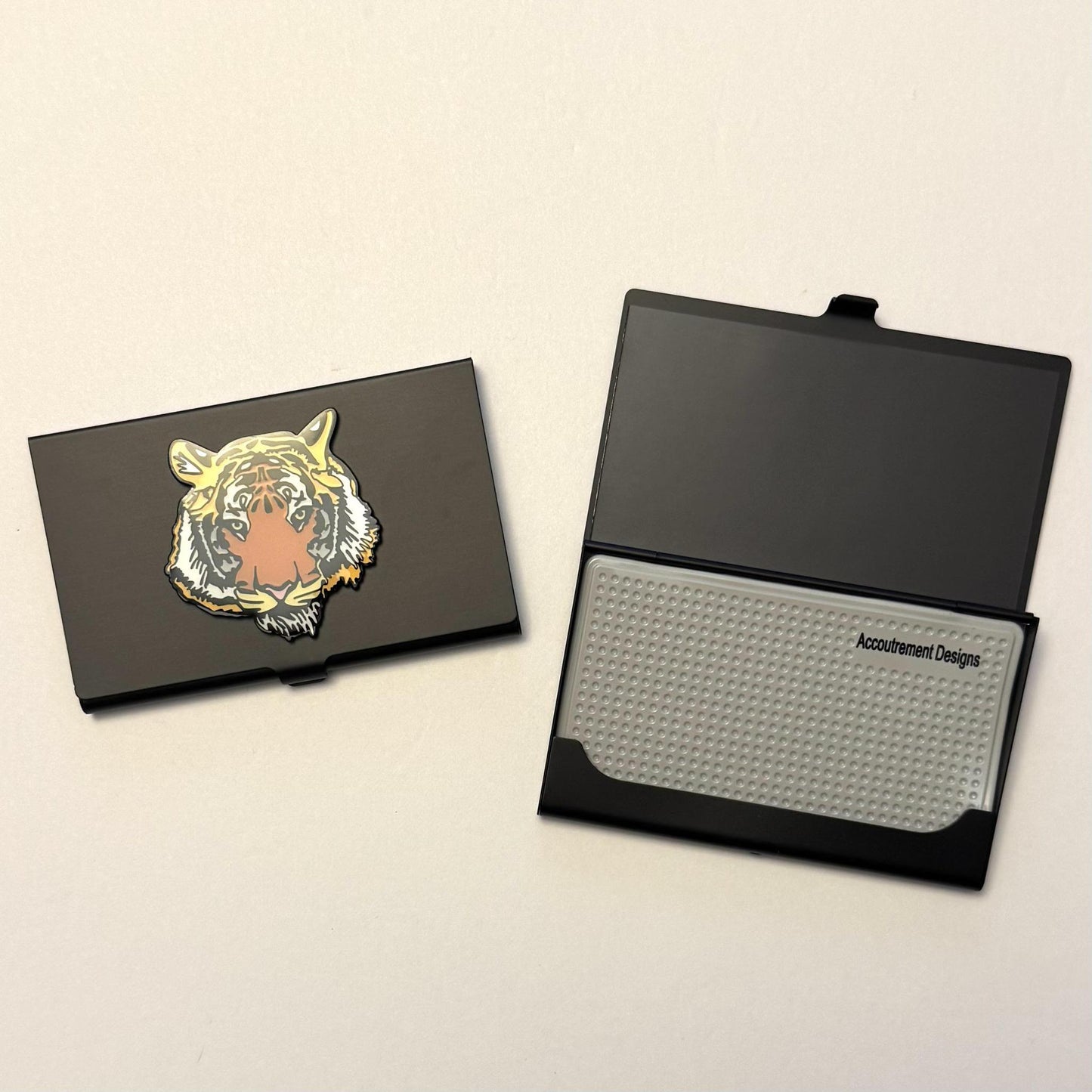 Bead Case with Sticky Mat