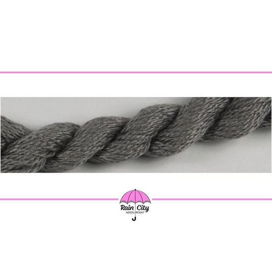 208 Seal | Silk & Ivory