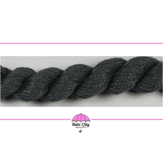 040 Caviar | Silk & Ivory