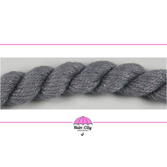 057 Lava | Silk & Ivory