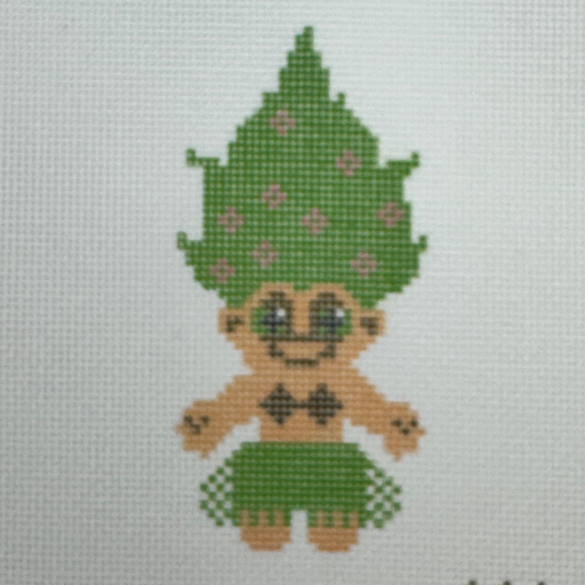 Troll Hula (by Tilli Tomas / Misty Morrow