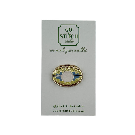 Oyster Pearl Needle Minder