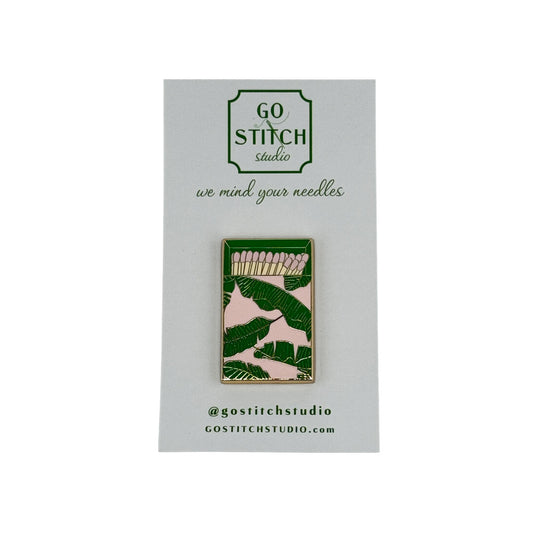Beach Palm Matchbox Needle Minder